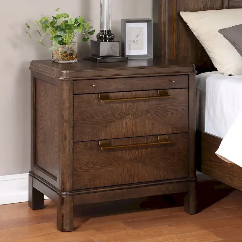 Walnut 5-Piece Bedroom Set - King/Queen